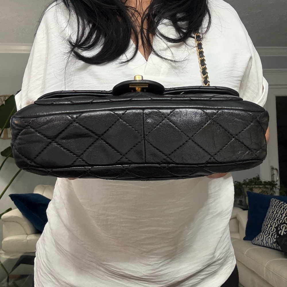 Chanel Black Timeless Classic Flap - Picture 6 of 17